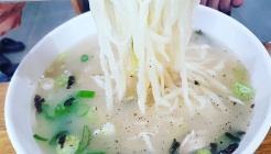 학댕이칼국수 매장 이미지