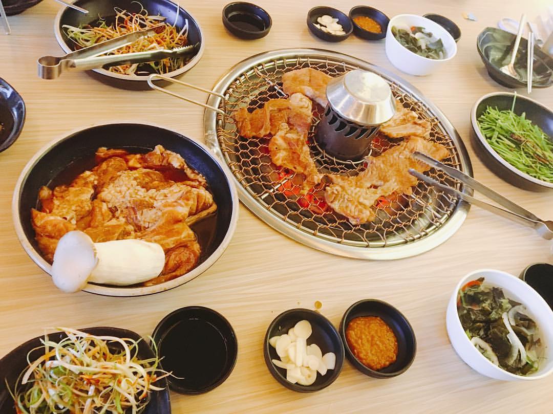 민속촌 매장 이미지