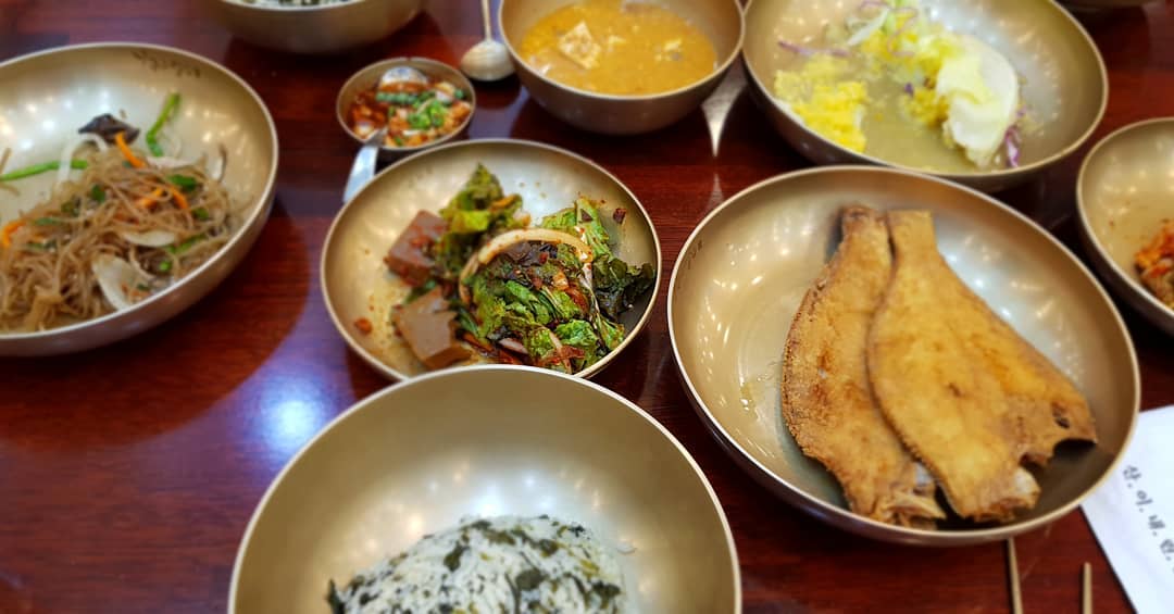 산이내린밥상 곤드레밥집 매장 이미지