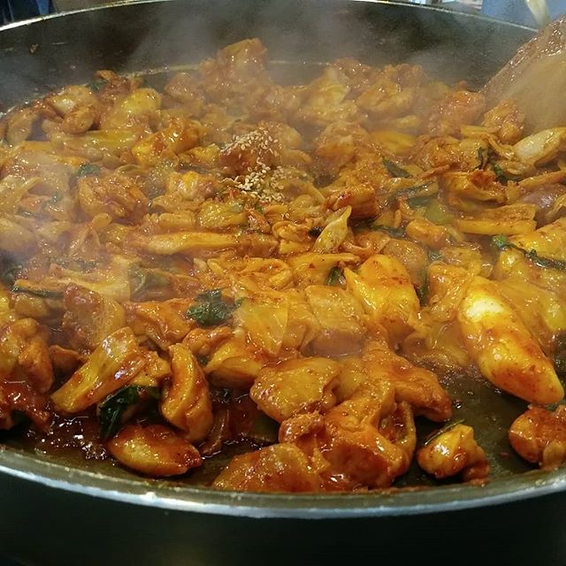 춘천닭갈비 매장 이미지