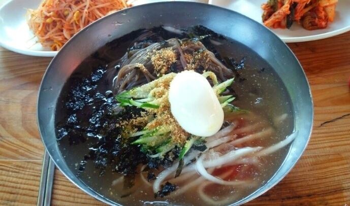 옹심이메밀손칼국수 매장 이미지