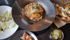 시즌스 매장 이미지