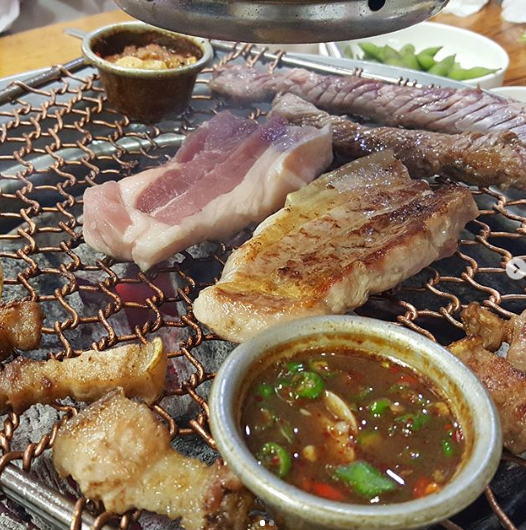 1004화로구이 매장 이미지