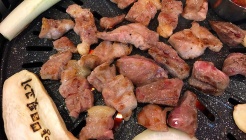 신반장의한양참숯뒷고기 매장 이미지