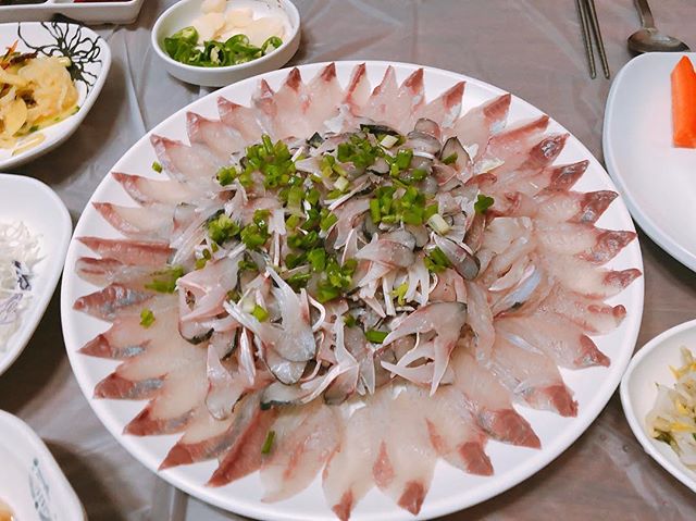 본가 매장 이미지