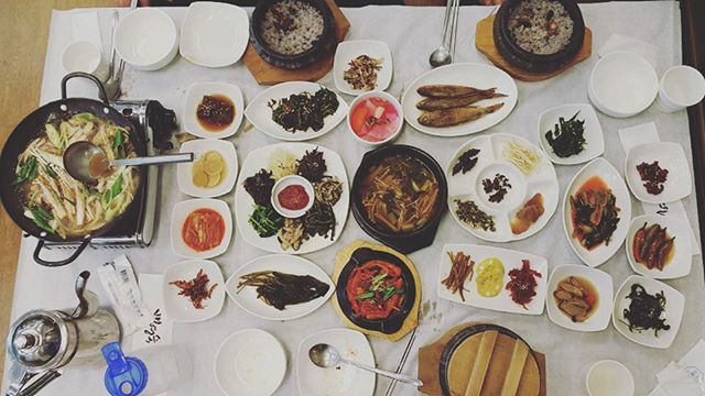 산야초밥상 매장 이미지