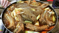 신돈조선별관 매장 이미지