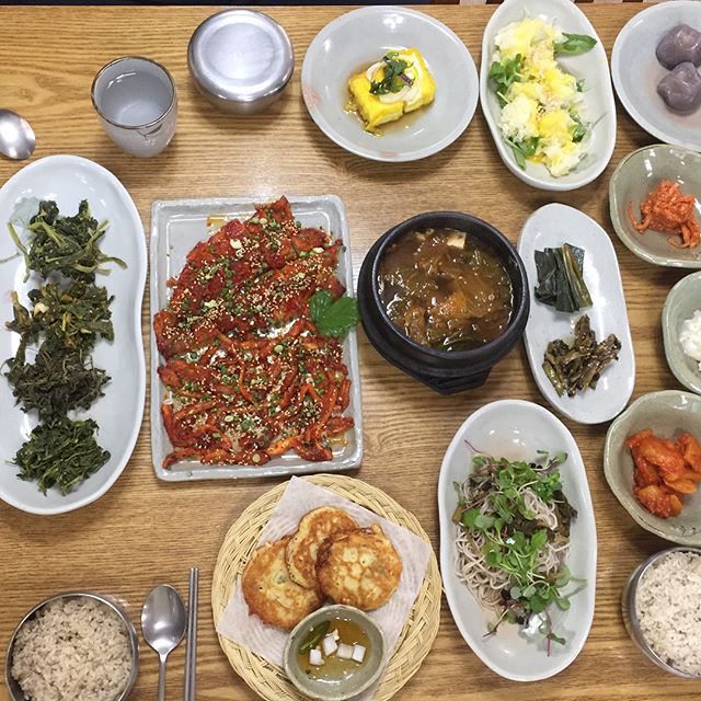 흔들바위 매장 이미지