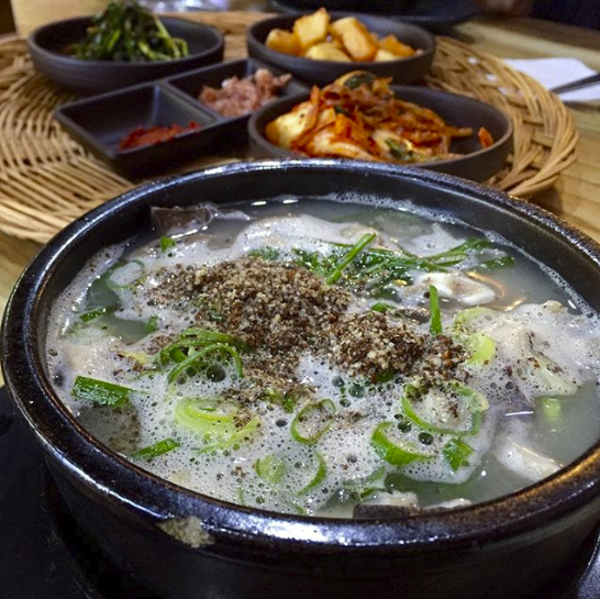 두꺼비집 매장 이미지