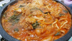 77돌곱창 매장 이미지