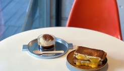 디프 커피 매장 이미지