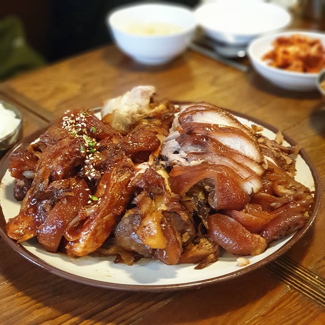 뽕나무쟁이 매장 이미지