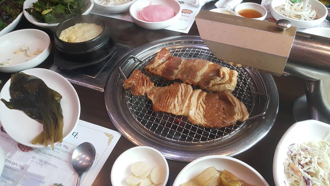 봉화대참숯구이 매장 이미지