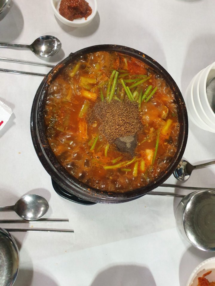 신촌매운탕 매장 이미지
