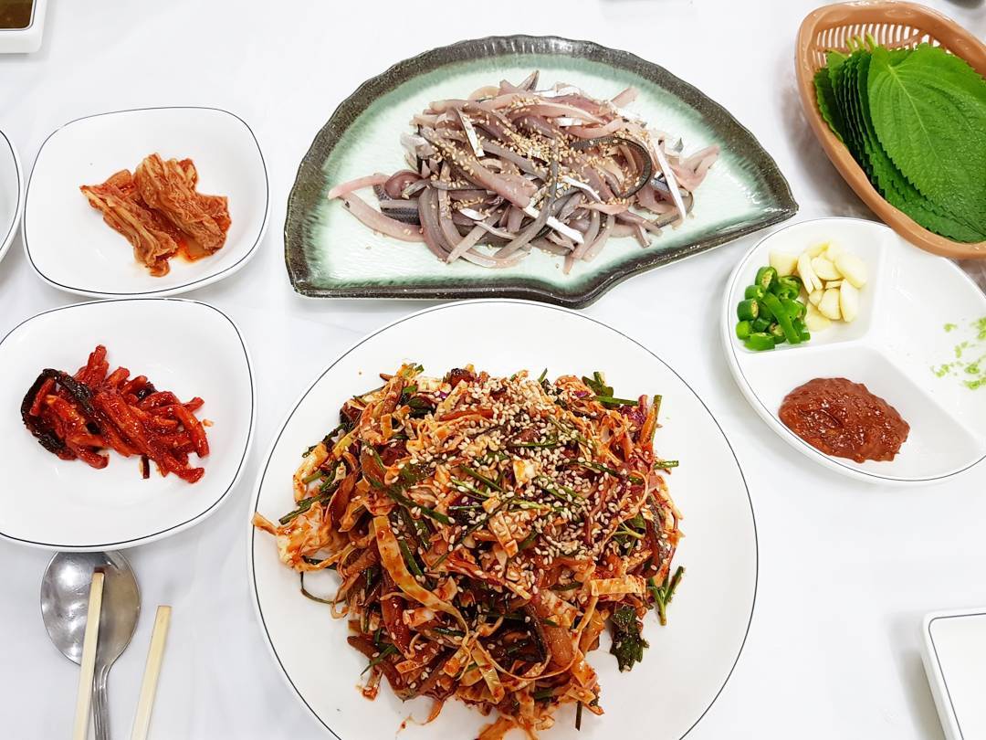 서해바다로회센타 매장 이미지