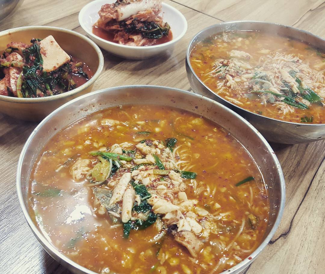 뿌리식당 매장 이미지