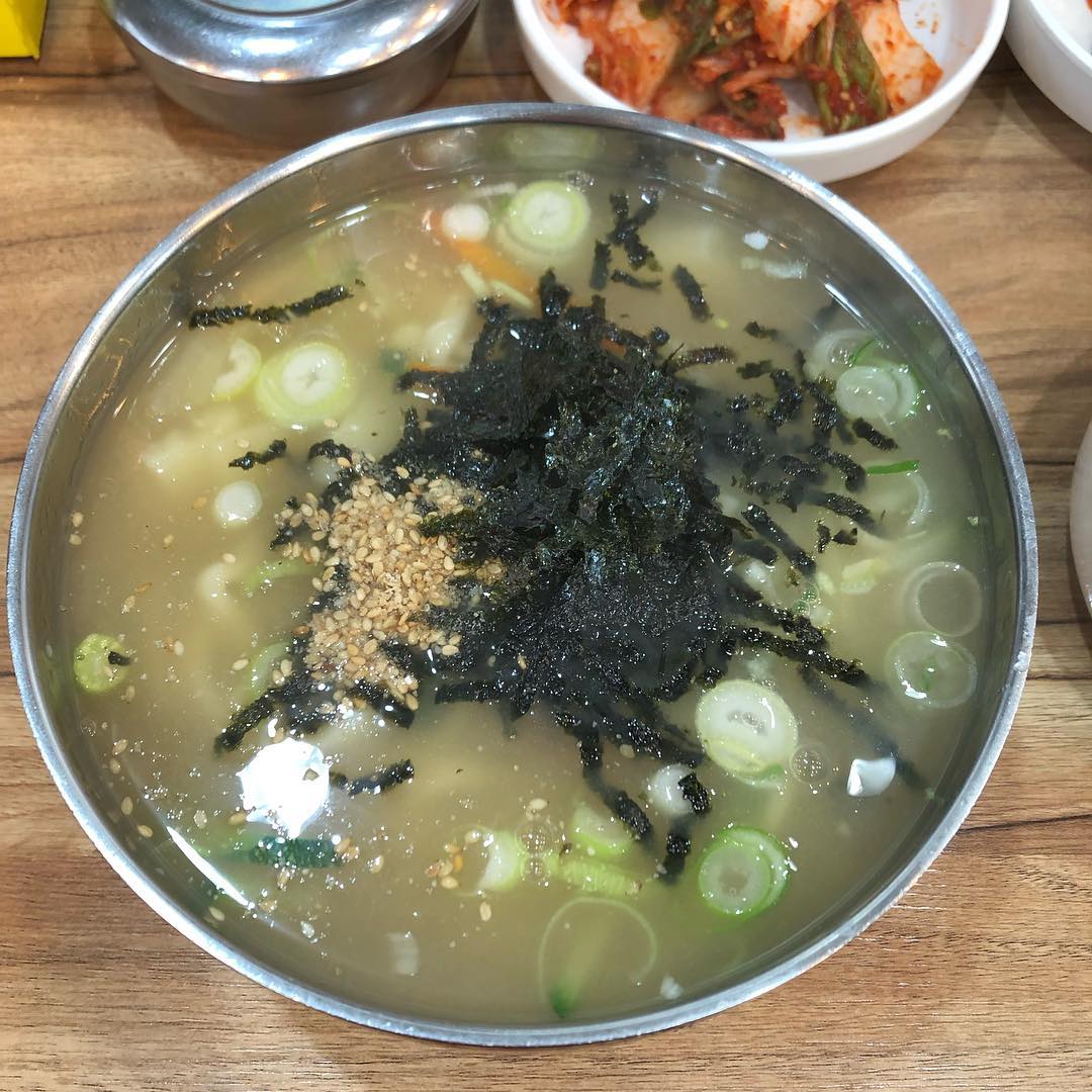 옛날수제비칼국수 매장 이미지