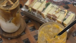 컴어라운드커피 불당점 매장 이미지