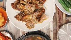 유정족발 매장 이미지