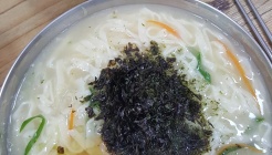 홍은손칼국수전문점 매장 이미지