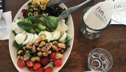 fin 매장 이미지