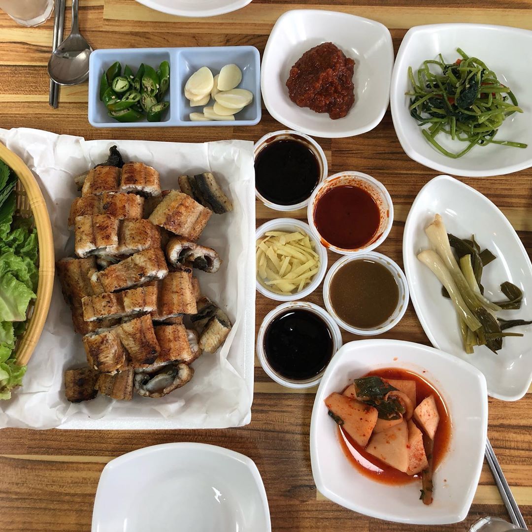 춘길이네민물장어 매장 이미지