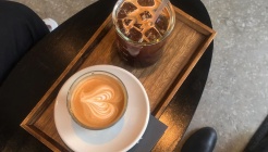 와이커피 로스터스 랩 매장 이미지