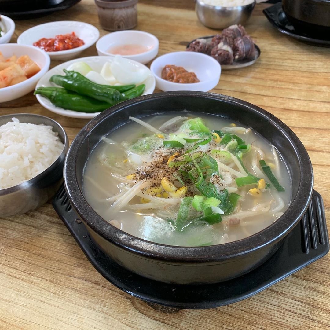 고성장터국밥 매장 이미지