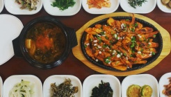 다닐목식당 매장 이미지