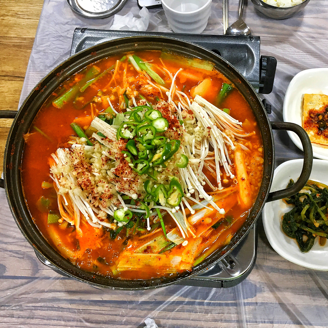 이교매운탕 매장 이미지