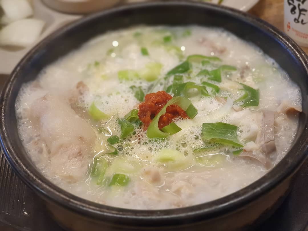 새벽국밥 매장 이미지