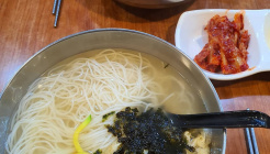 밥보다 국수 매장 이미지