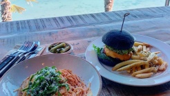 로스티아 매장 이미지