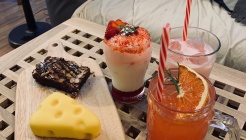 알로프트커피 매장 이미지