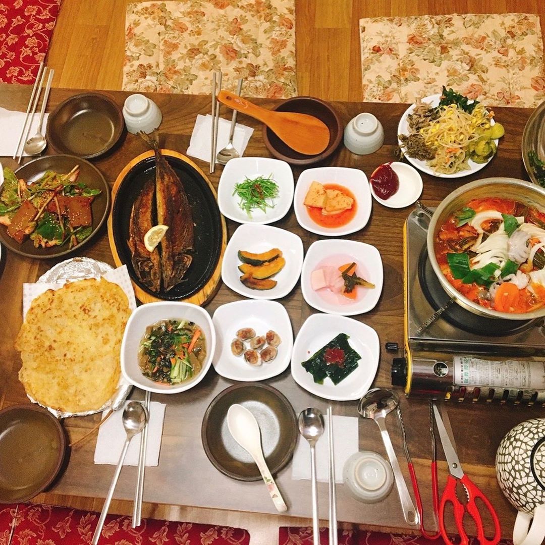소나무집 매장 이미지