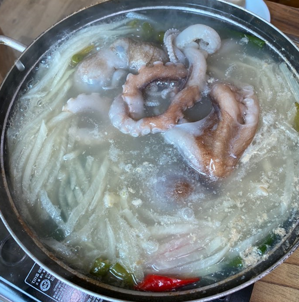 감나무집 매장 이미지