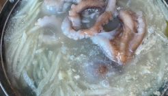 감나무집 매장 이미지