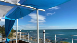 어나더블루 매장 이미지