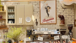 카페하이웨스트 매장 이미지