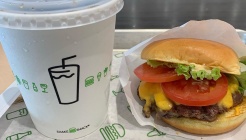 쉐이크쉑 매장 이미지