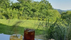 써라운드 매장 이미지