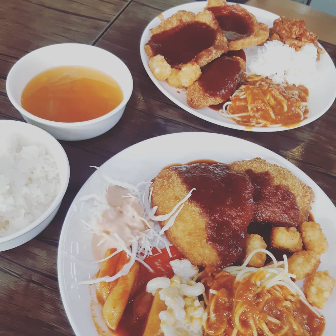 돈까스&백반 매장 이미지
