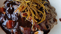 심봉사눈뜬톳해물짜장짬뽕 매장 이미지