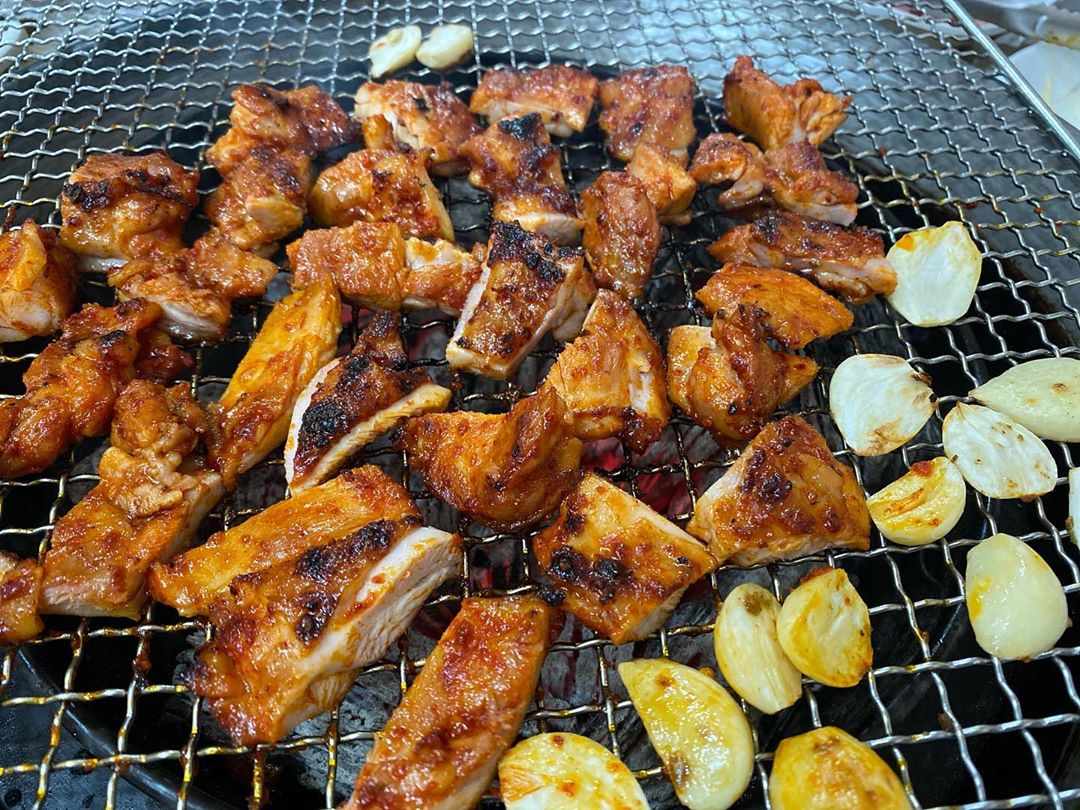 형제숯불닭갈비 매장 이미지