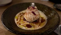 디핀  매장 이미지