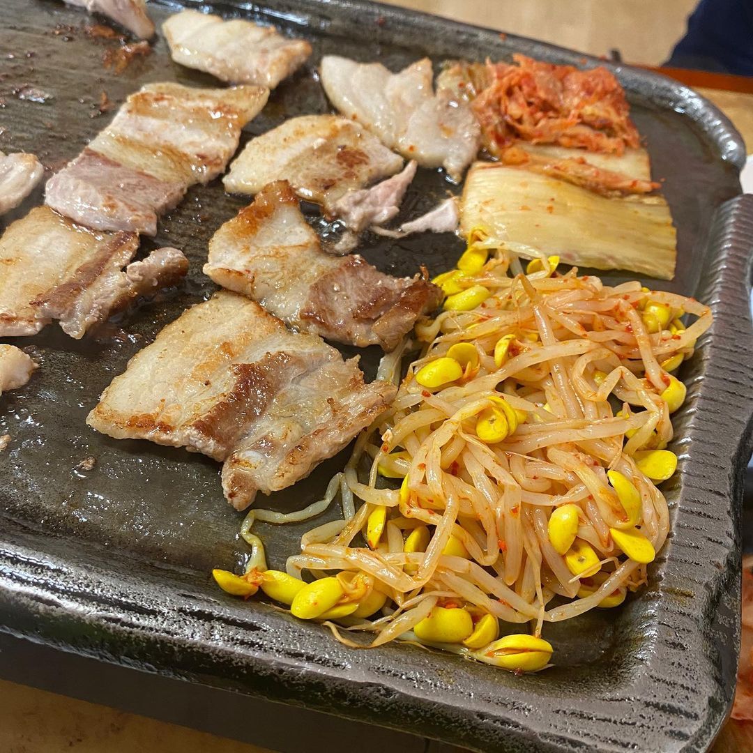 질고개쌈밥 매장 이미지
