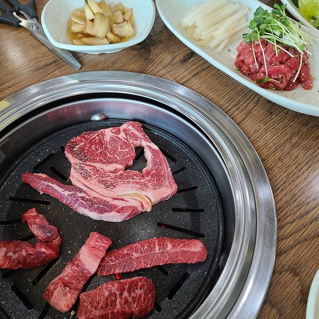 괴산한우타운 매장 이미지