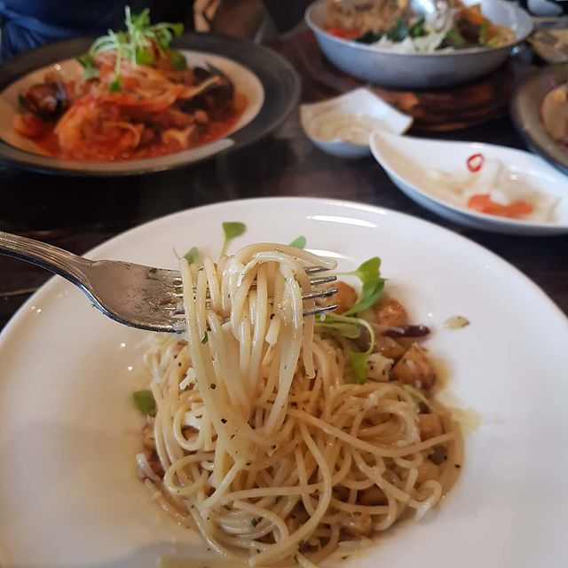 올리브장작 온천천 매장 이미지