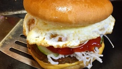 골드버거 매장 이미지