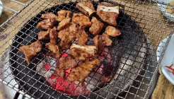 원조진미숯불돼지갈비 매장 이미지